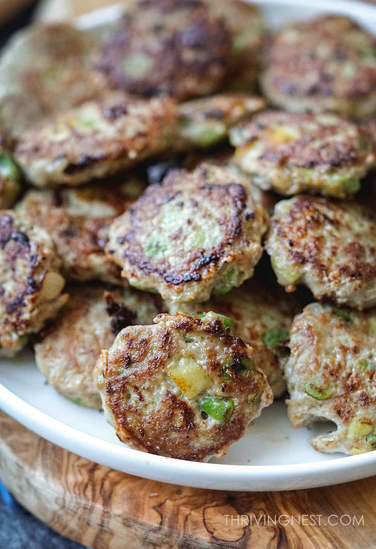 Avocado and turkey patties for babies 6-7 months + toddlers, baby led weaning, and older kids.