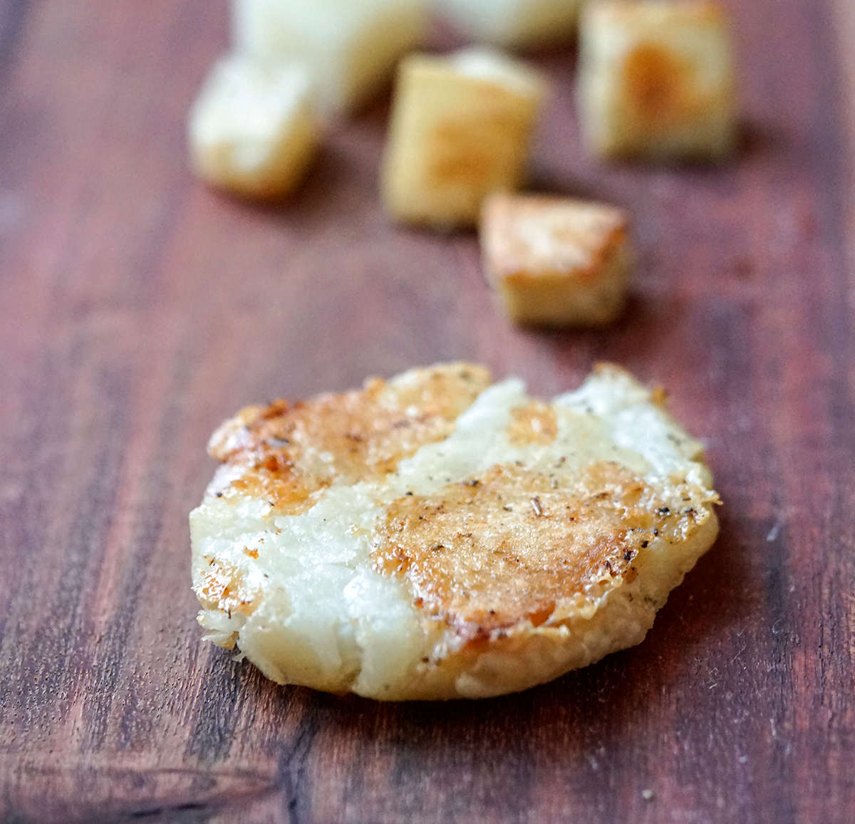 Smashed potato for baby as finger food: bake/roast whole small potatoes (peeled), and sprinkled with cheese.