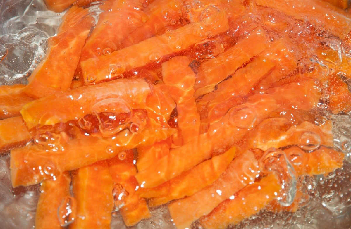 Boil carrots for baby.